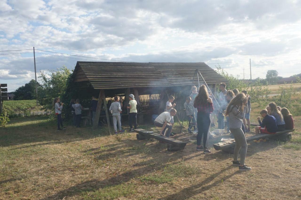 Vila Niezapominajka Jenki Exteriér fotografie